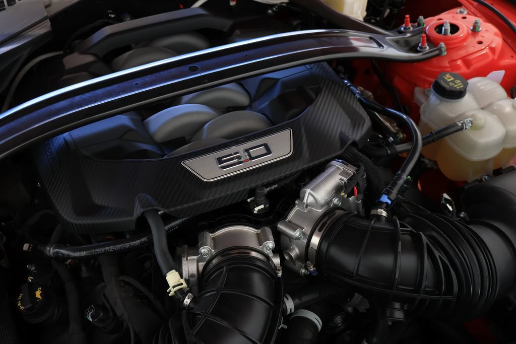 Used 2025 Ford Mustang GT Premium w/ GT Performance Package RWD image 33