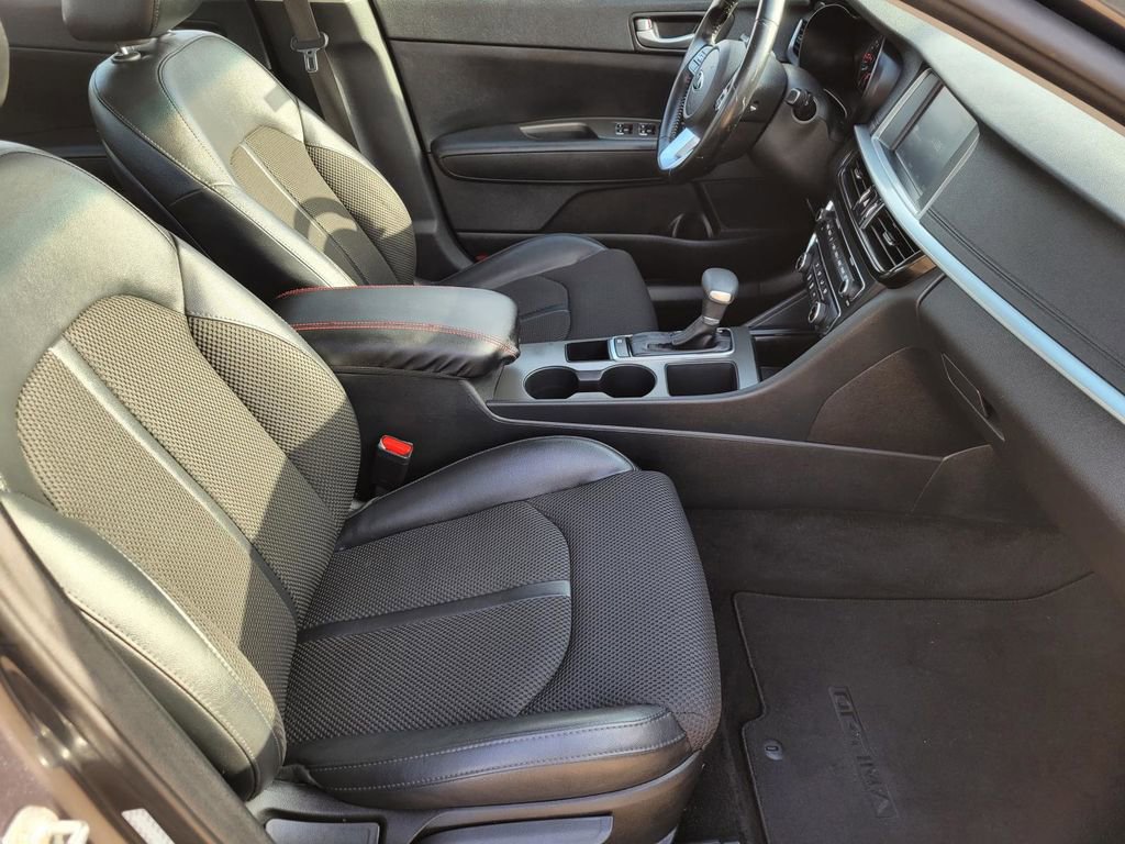 Used 2020 Kia Optima S image 10