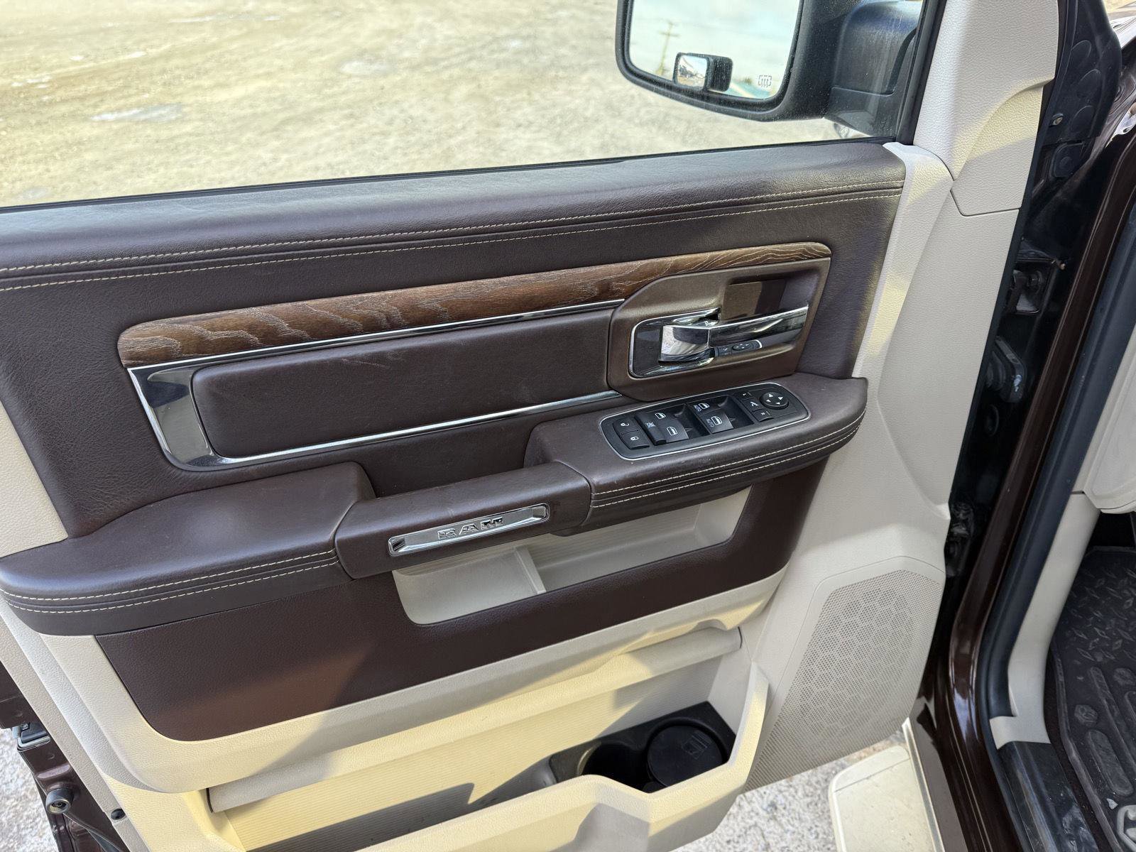 Used 2015 RAM 1500 Laramie Longhorn w/ Convenience Group image 11