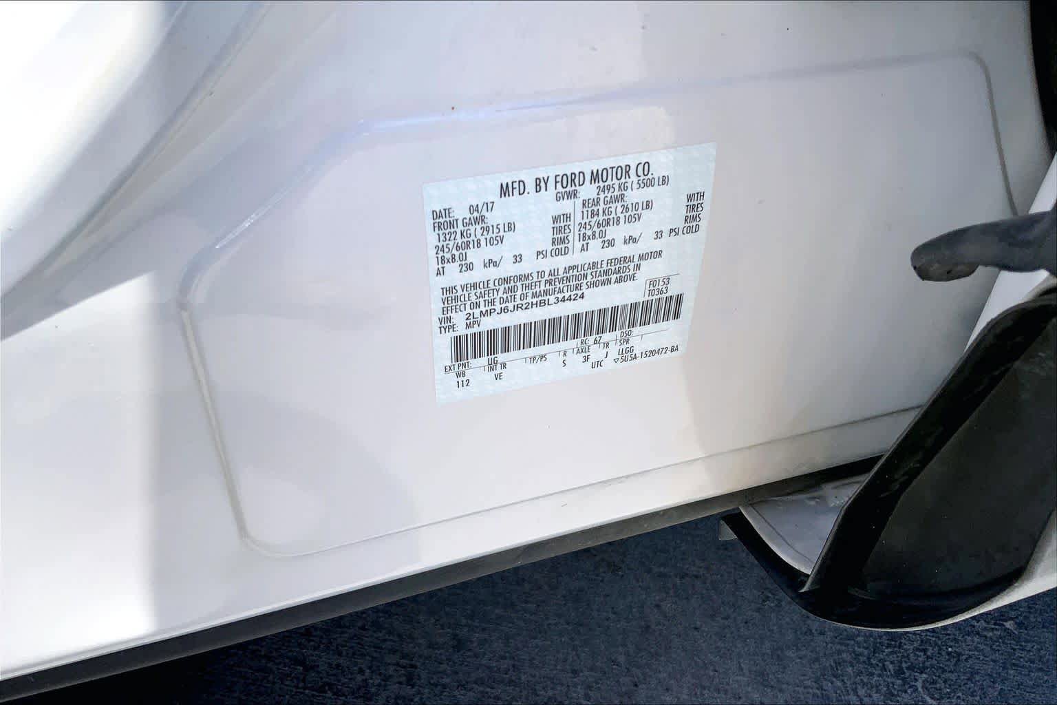 Used 2017 Lincoln MKX Premiere FWD image 34