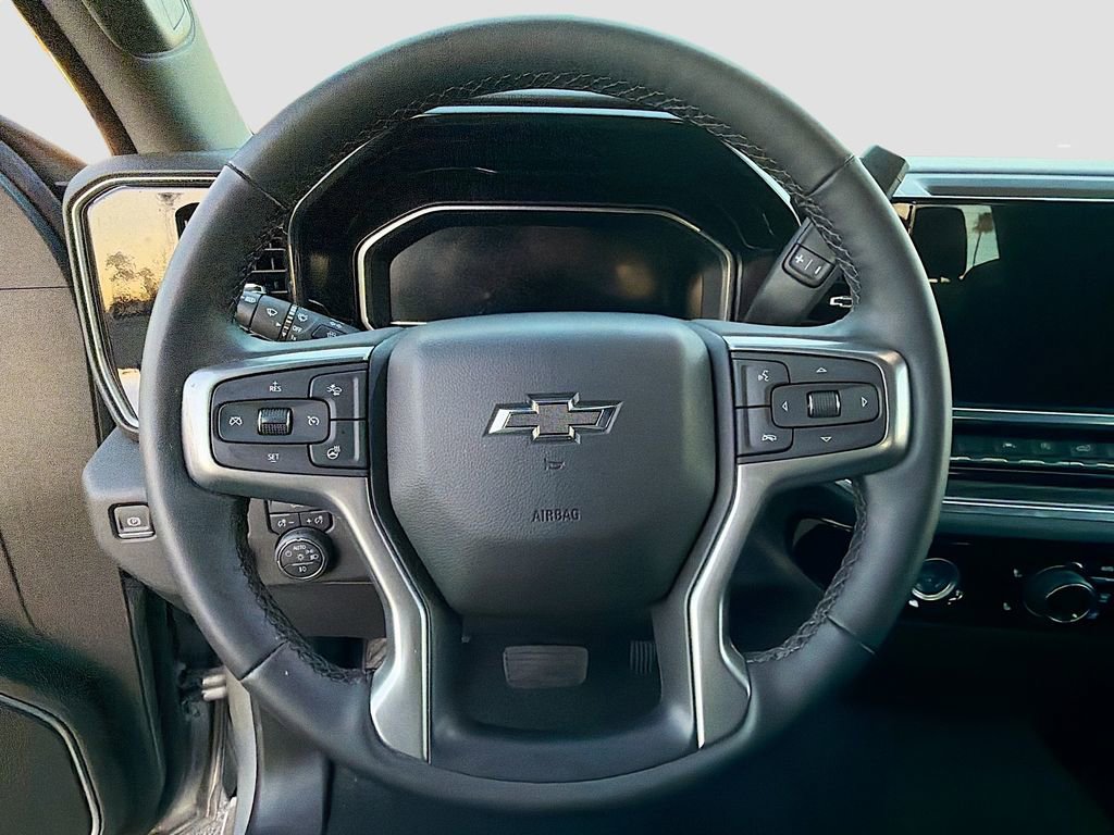 Used 2024 Chevrolet Silverado 1500 RST image 11