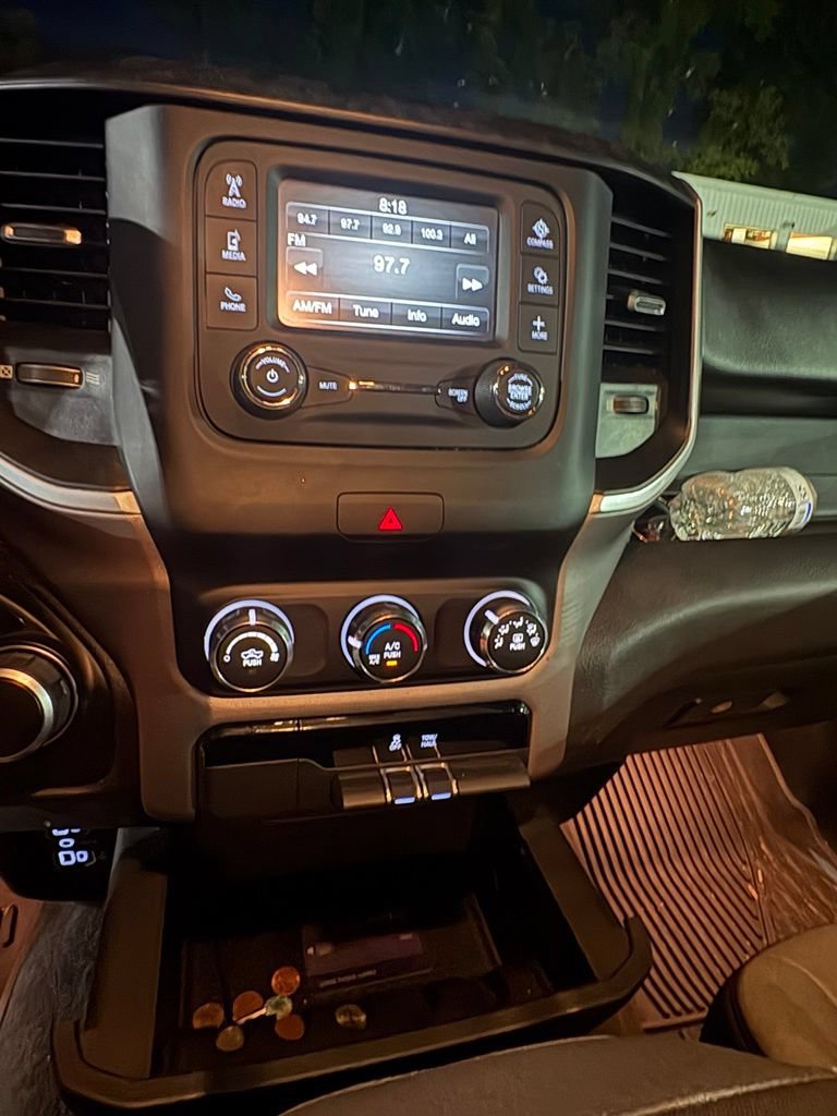 Used 2023 RAM 1500 Big Horn AWD/4WD image 7