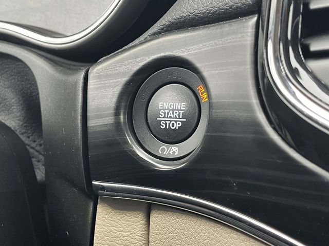 Used 2021 Jeep Grand Cherokee Limited image 35