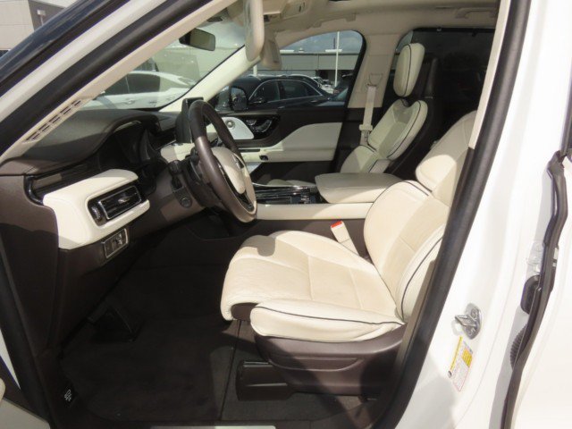 Certified 2022 Lincoln Aviator Black Label AWD/4WD image 25
