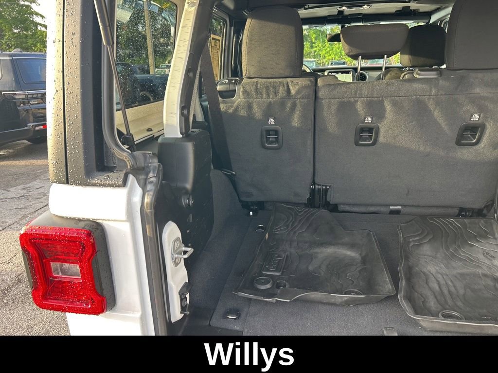 Used 2021 Jeep Wrangler Unlimited Sport AWD/4WD image 30