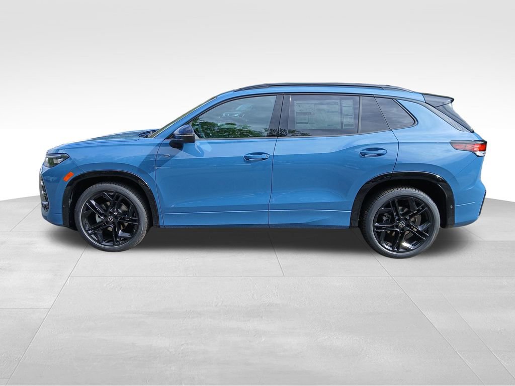 New 2025 Volkswagen Tiguan SE R-Line video 2