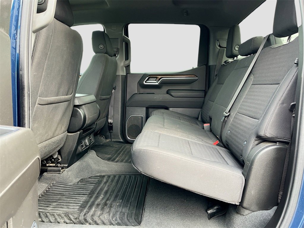 Used 2023 Chevrolet Silverado 1500 LT image 22