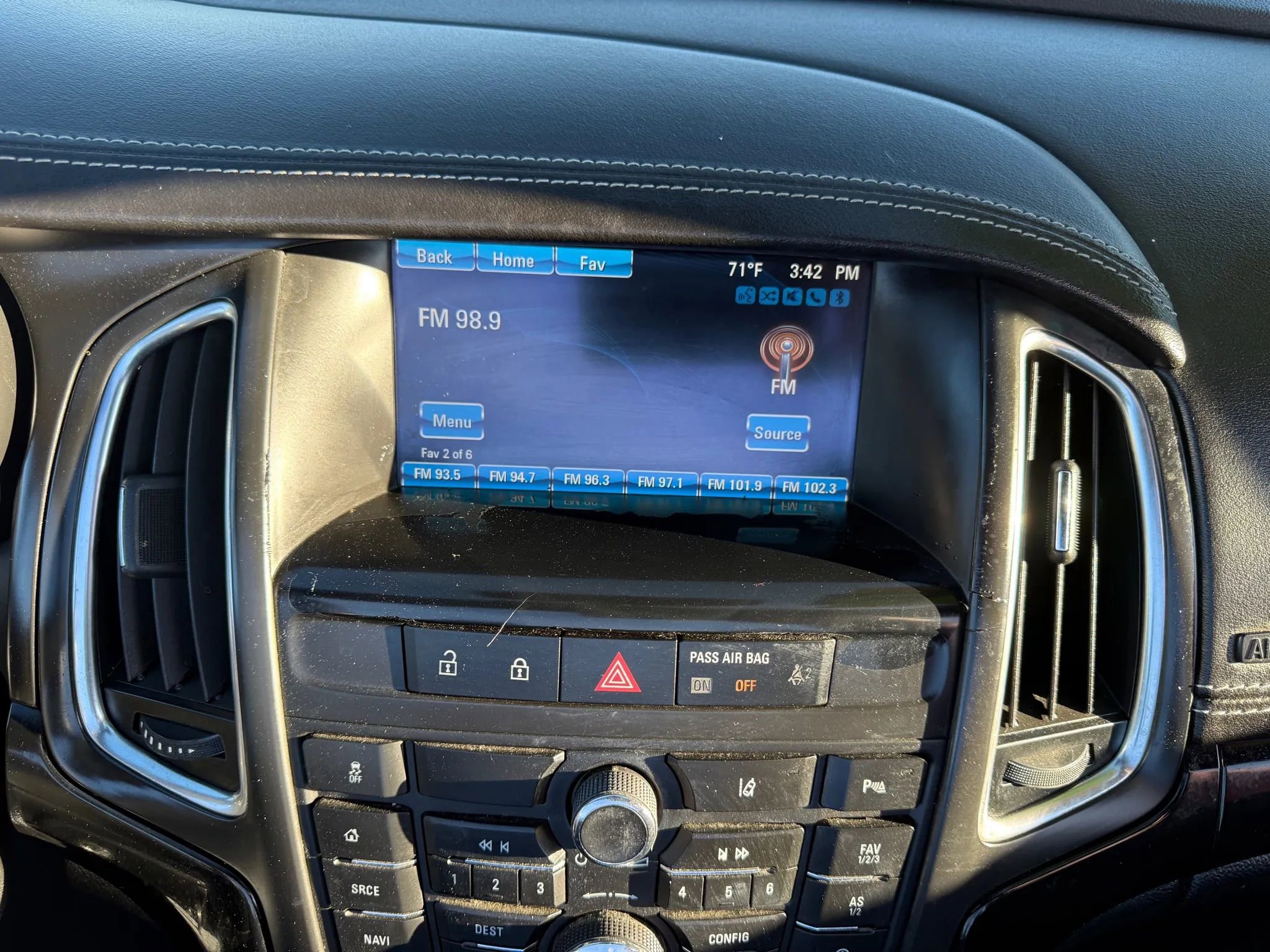 Used 2018 Buick Cascada Premium image 15