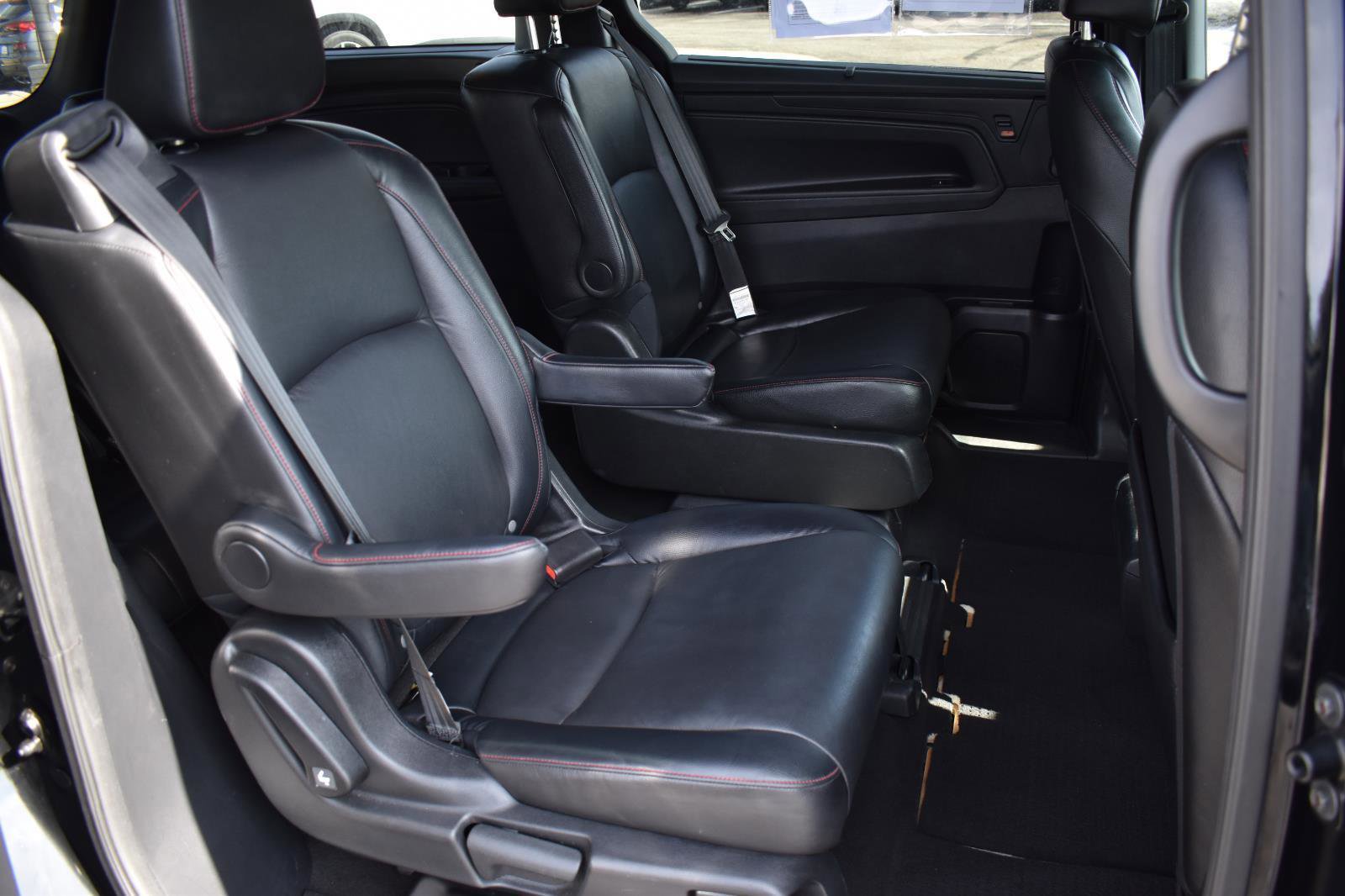 Used 2024 Honda Odyssey Sport image 16