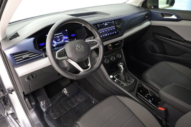 Used 2022 Volkswagen Taos SE image 12