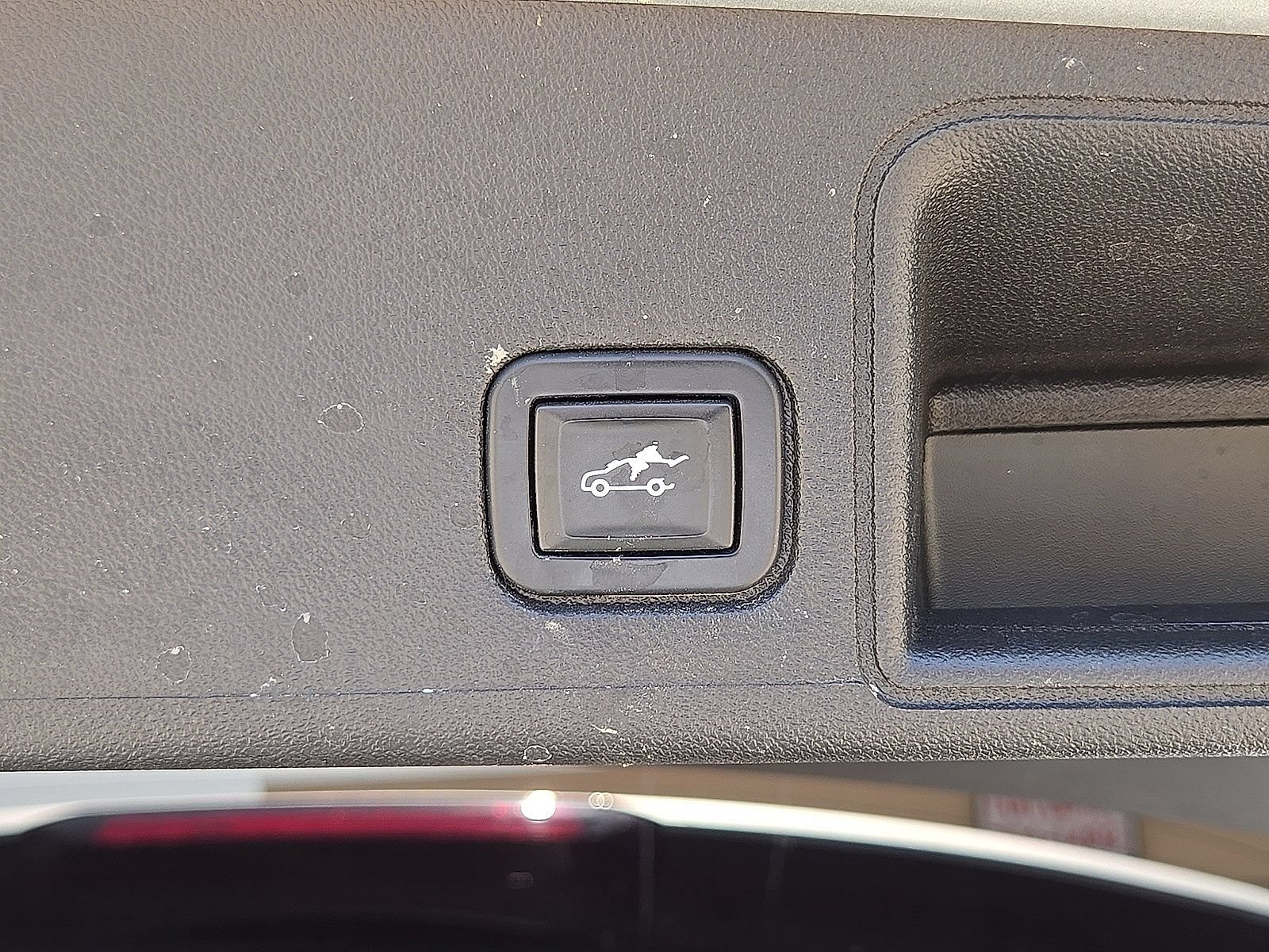 Used 2022 GMC Terrain SLE w/ Driver Convenience Package AWD/4WD image 15