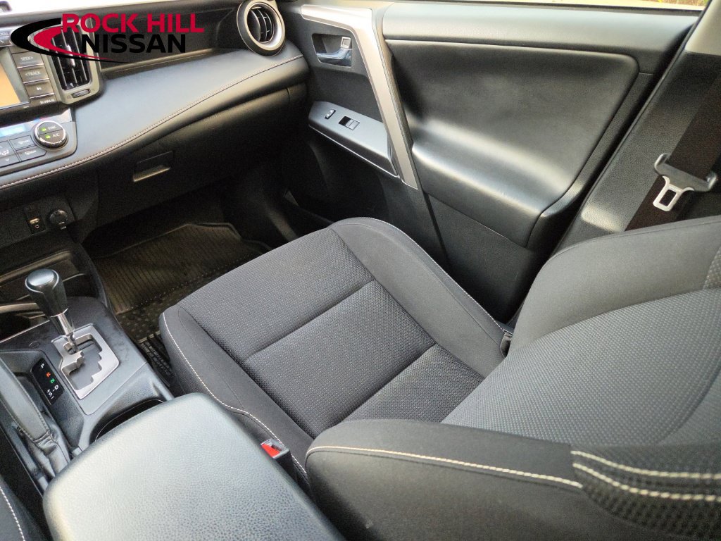 Used 2017 Toyota RAV4 XLE w/ All Weather Liner Package AWD/4WD image 27