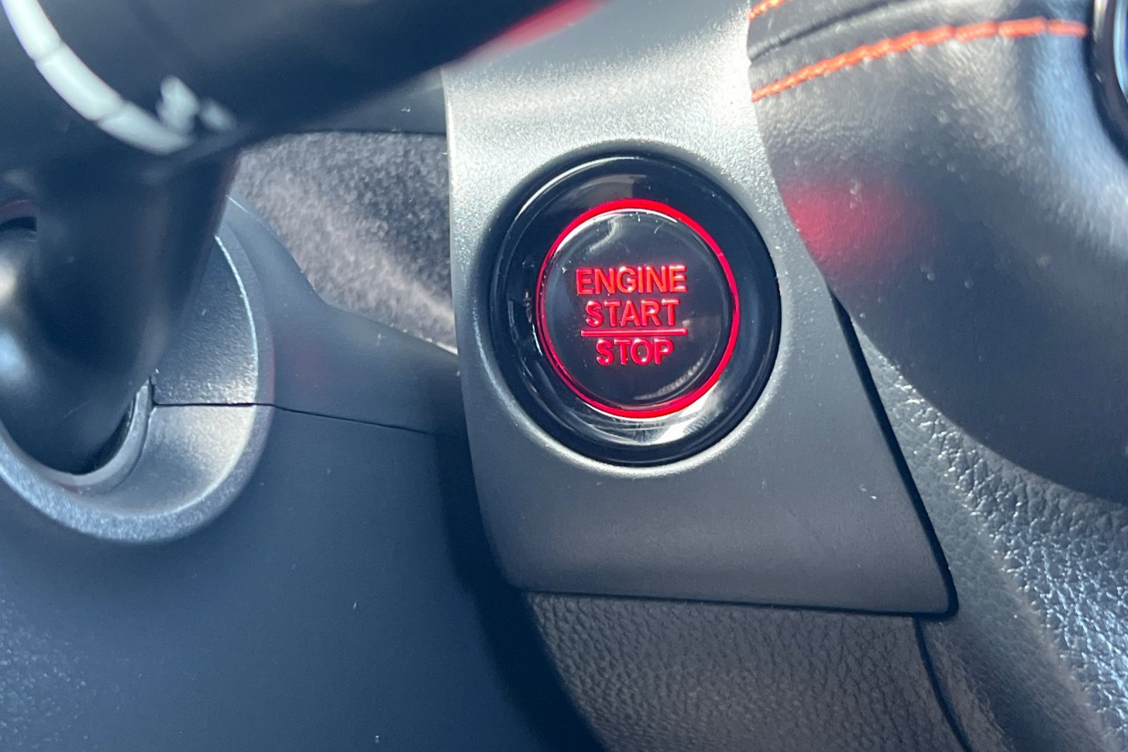 Used 2025 Honda HR-V Sport image 22