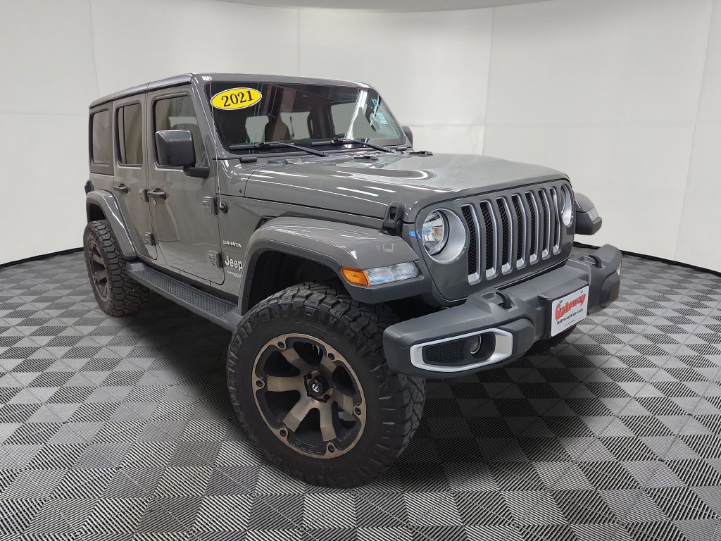 Used 2021 Jeep Wrangler Unlimited Sahara AWD/4WD image 3