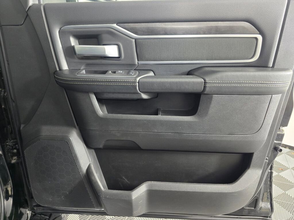 Used 2024 RAM 2500 Big Horn image 46