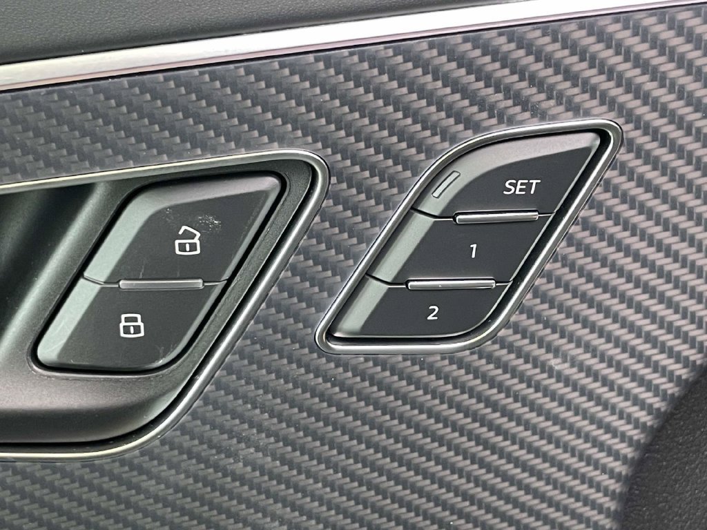 New 2026 Audi SQ8 Prestige AWD/4WD image 36