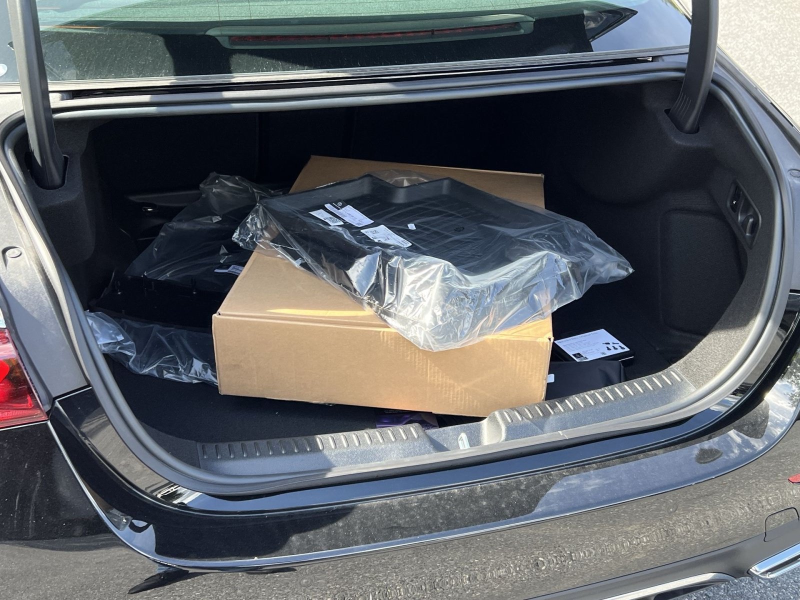 New 2027 Mercedes-Benz E 450 4MATIC Sedan image 31