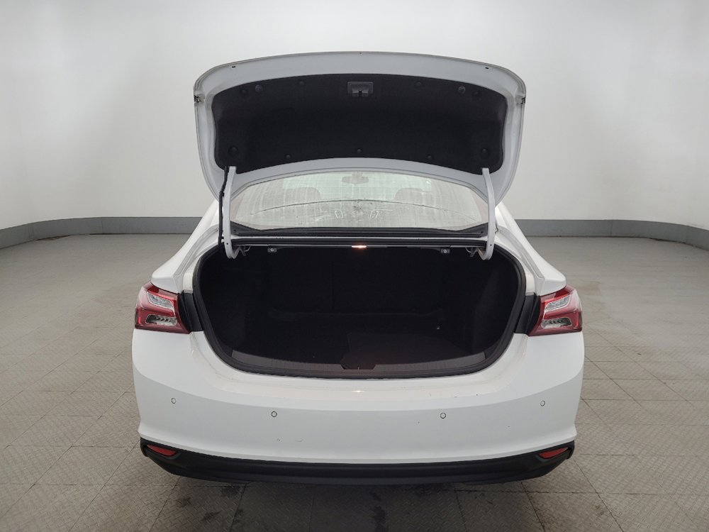 Used 2020 Chevrolet Malibu LT image 29