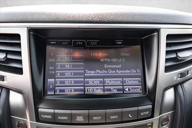 Used 2013 Lexus LX 570 4WD w/ Luxury Pkg image 15