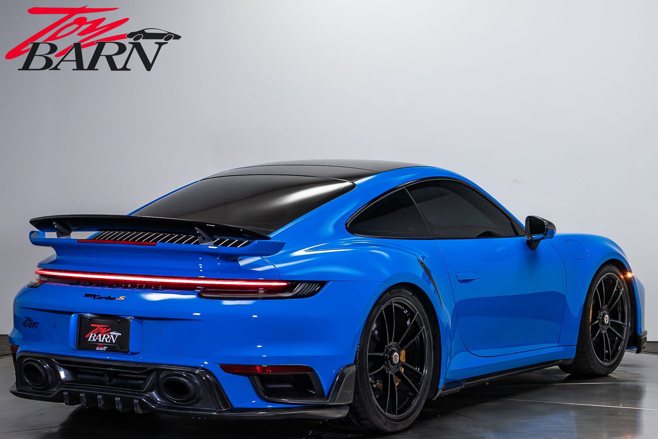 Used 2022 Porsche 911 Turbo S AWD/4WD image 5