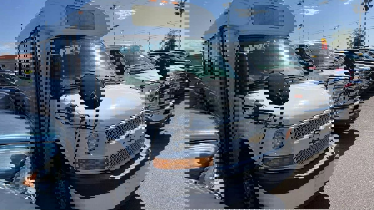 Used 2012 Chevrolet Express 3500 w/ School Bus Package image 39