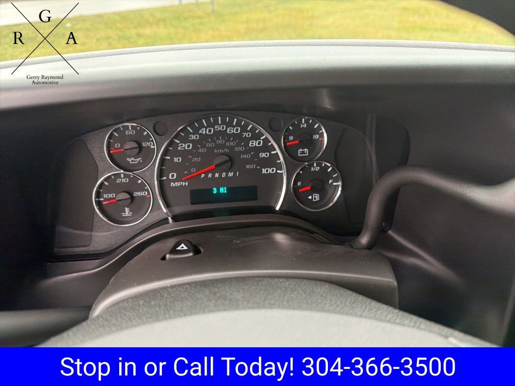 New 2025 Chevrolet Express 3500 w/ Driver Convenience Package RWD image 17