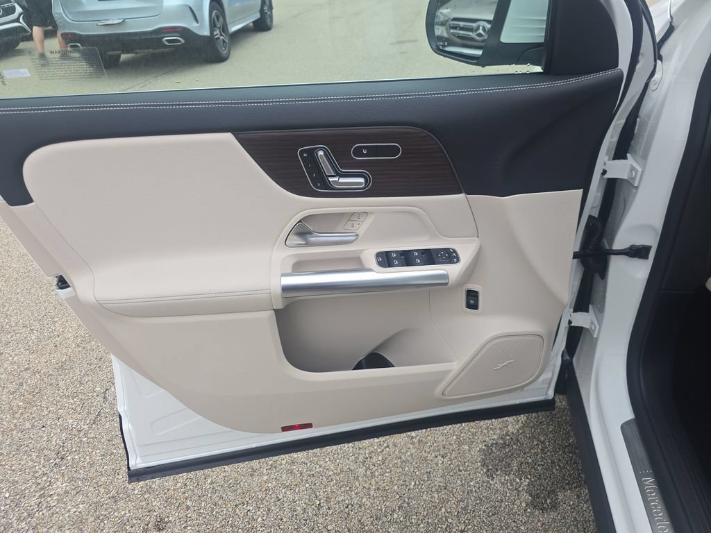 New 2026 Mercedes-Benz GLA 250 4MATIC image 10