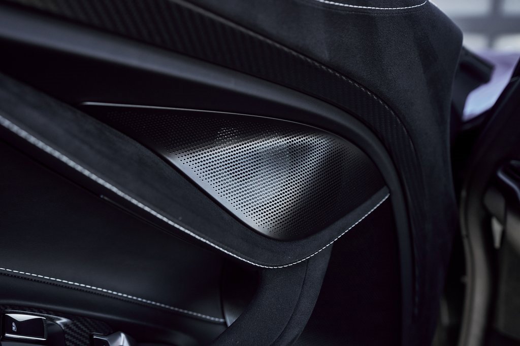 Used 2024 McLaren 750S Spider image 35