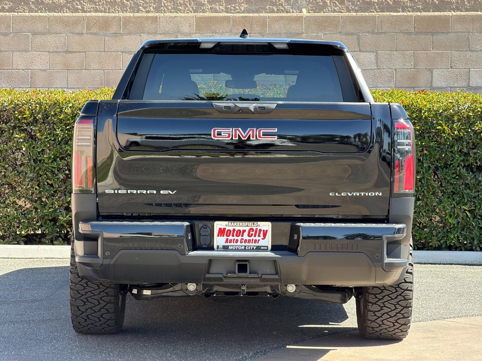 New 2026 GMC Sierra EV Elevation AWD/4WD image 5
