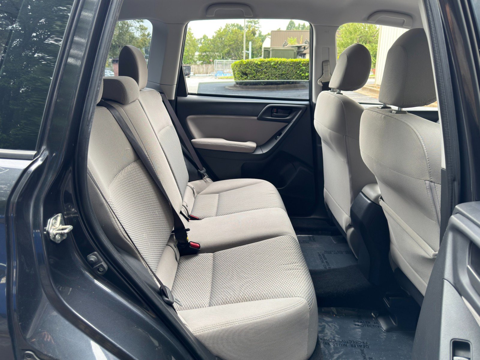 Used 2015 Subaru Forester 2.5i w/ Alloy Wheel Package AWD/4WD image 31