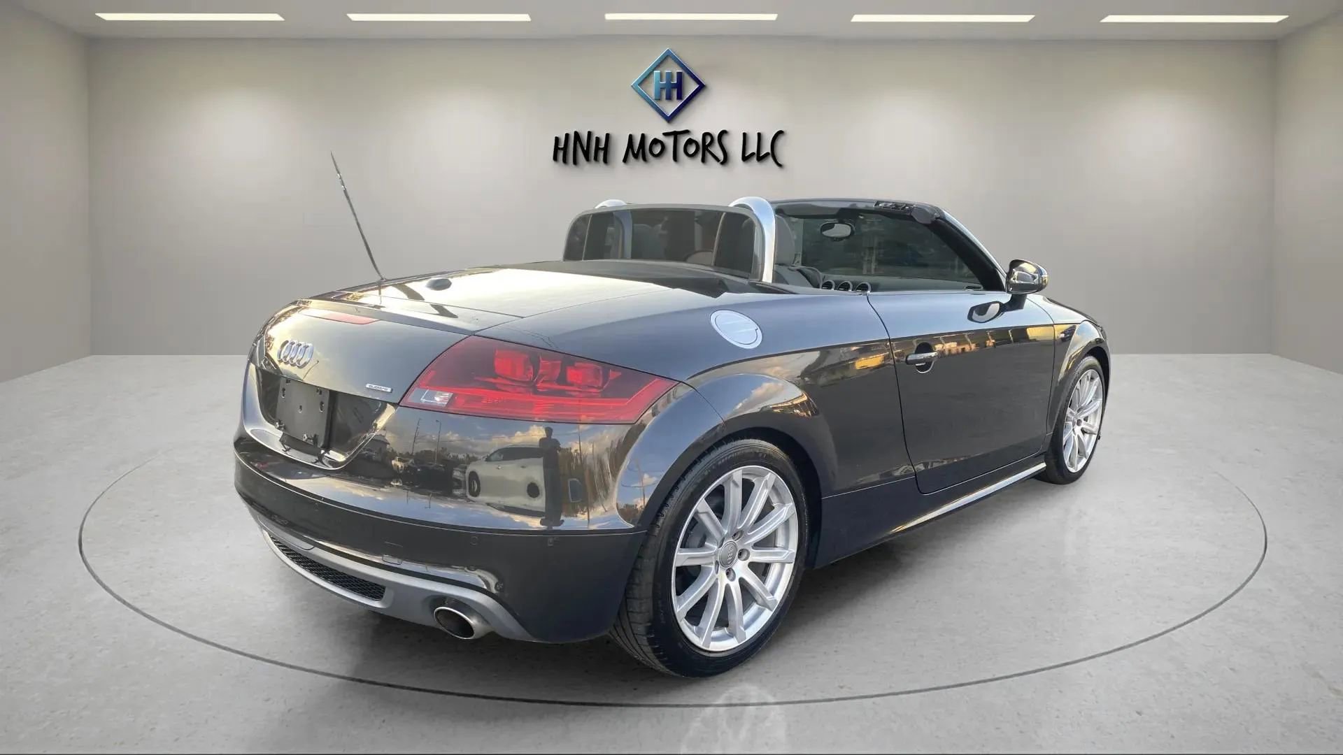 Used 2014 Audi TT 2.0T image 10