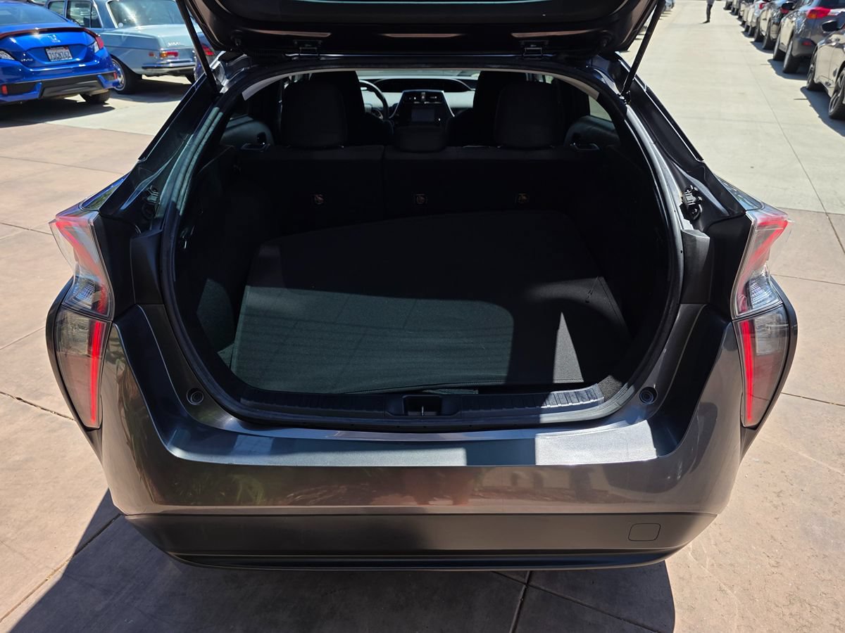 Used 2017 Toyota Prius One FWD image 17