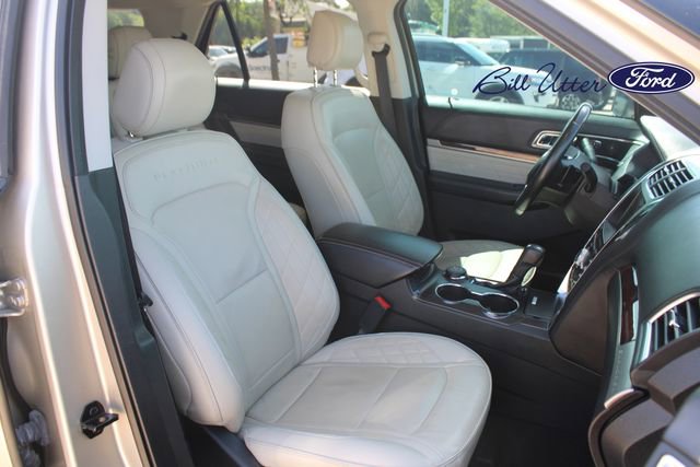 Used 2017 Ford Explorer Platinum AWD/4WD image 11