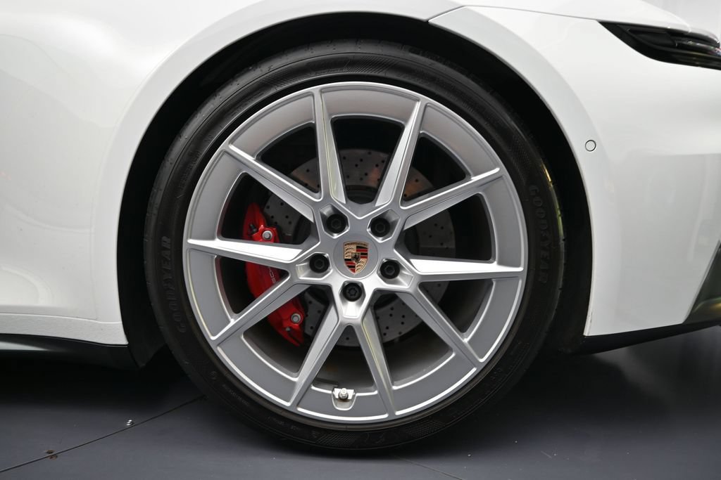 Certified 2026 Porsche 911 Carrera 4 GTS AWD/4WD image 45