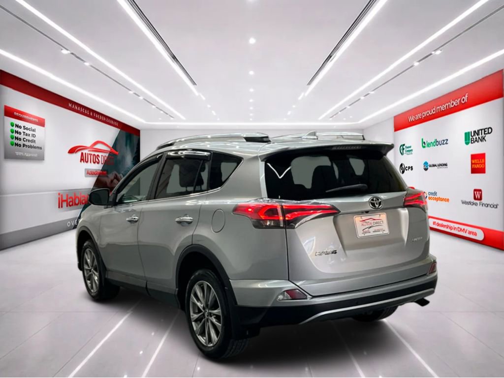 Used 2017 Toyota RAV4 Limited image 5