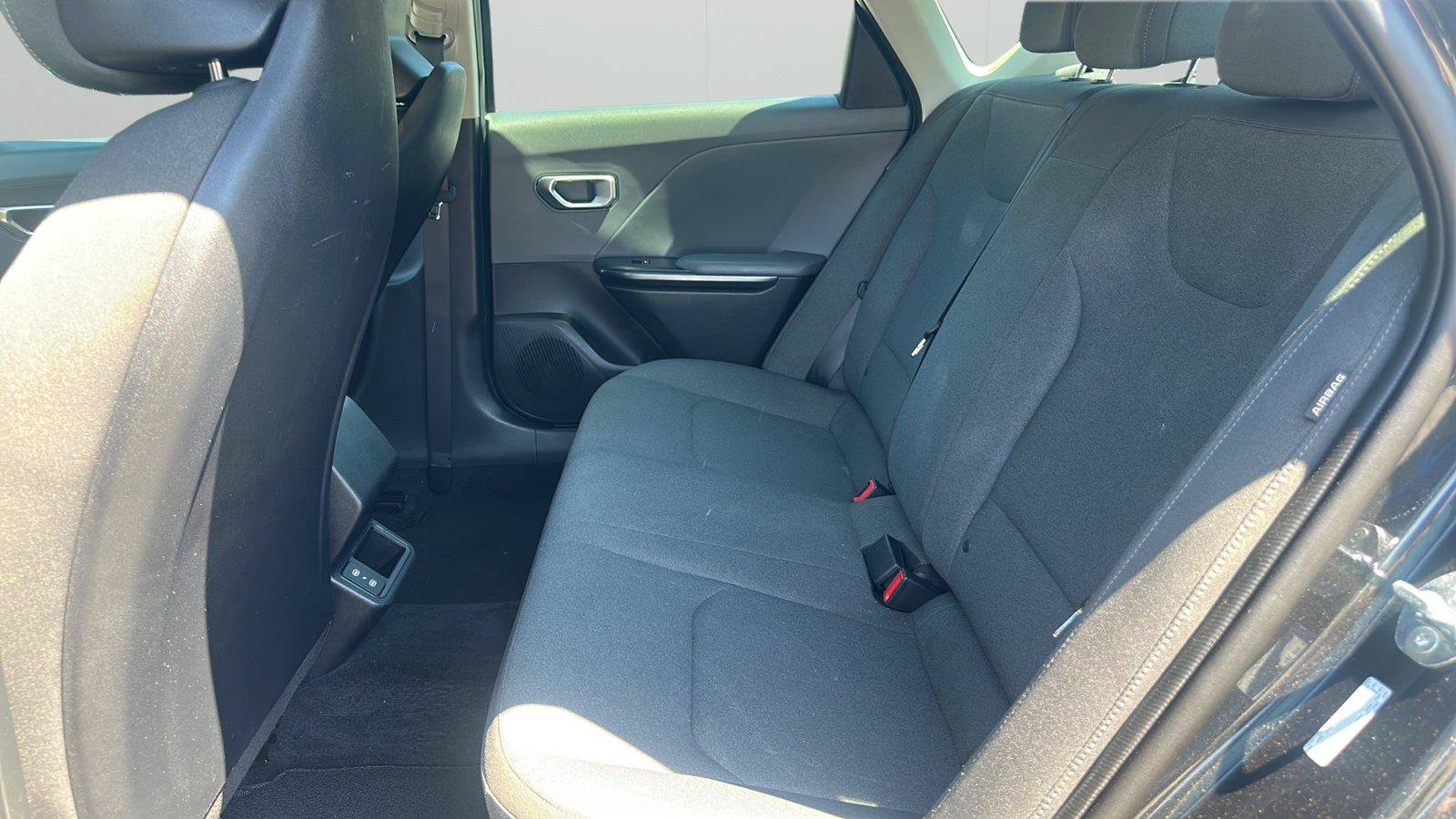 Used 2025 Kia K4 FWD image 11