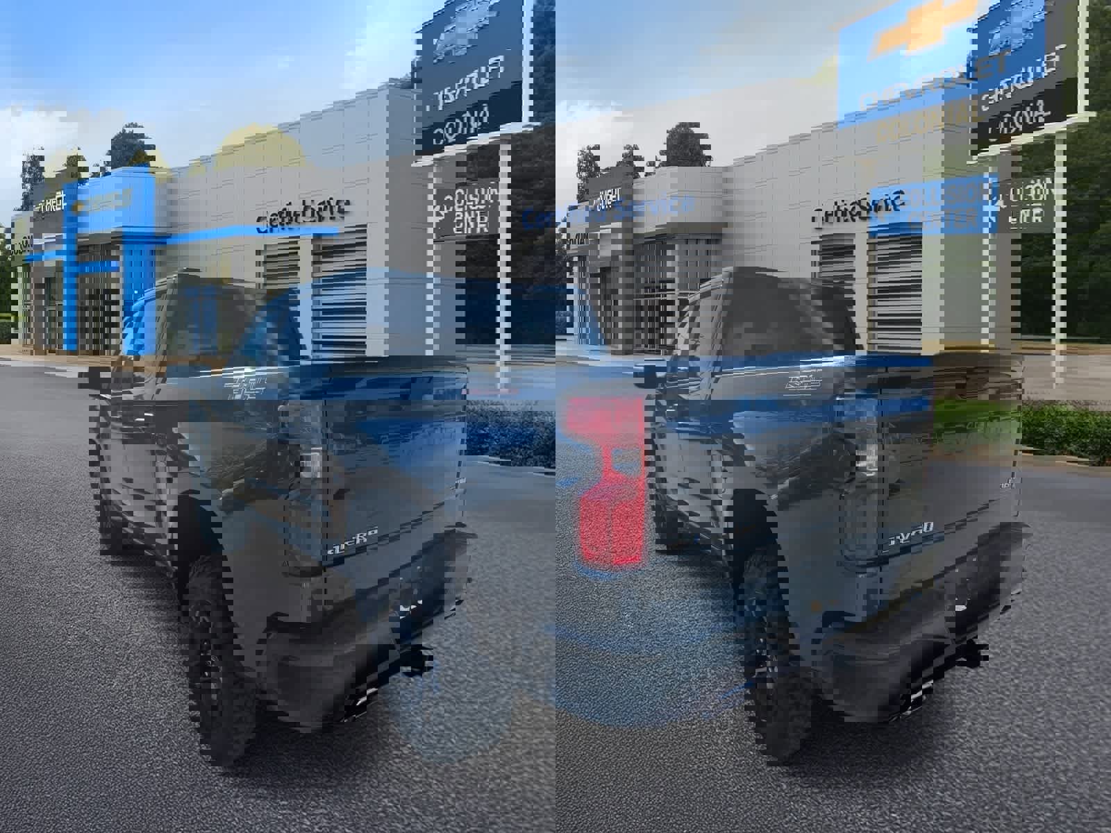 Used 2020 Chevrolet Silverado 1500 Custom Trail Boss w/ Custom Convenience Package image 5