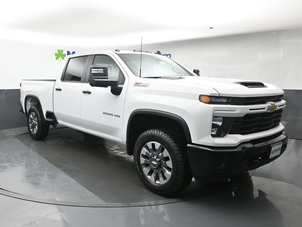 New 2026 Chevrolet Silverado 2500 Custom w/ Custom Value Package AWD/4WD image 2