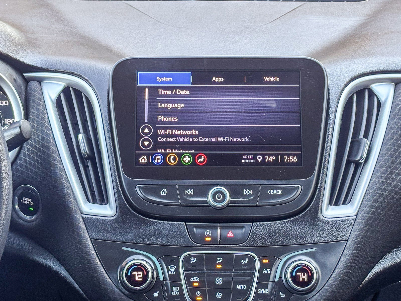 Used 2024 Chevrolet Malibu LT image 18