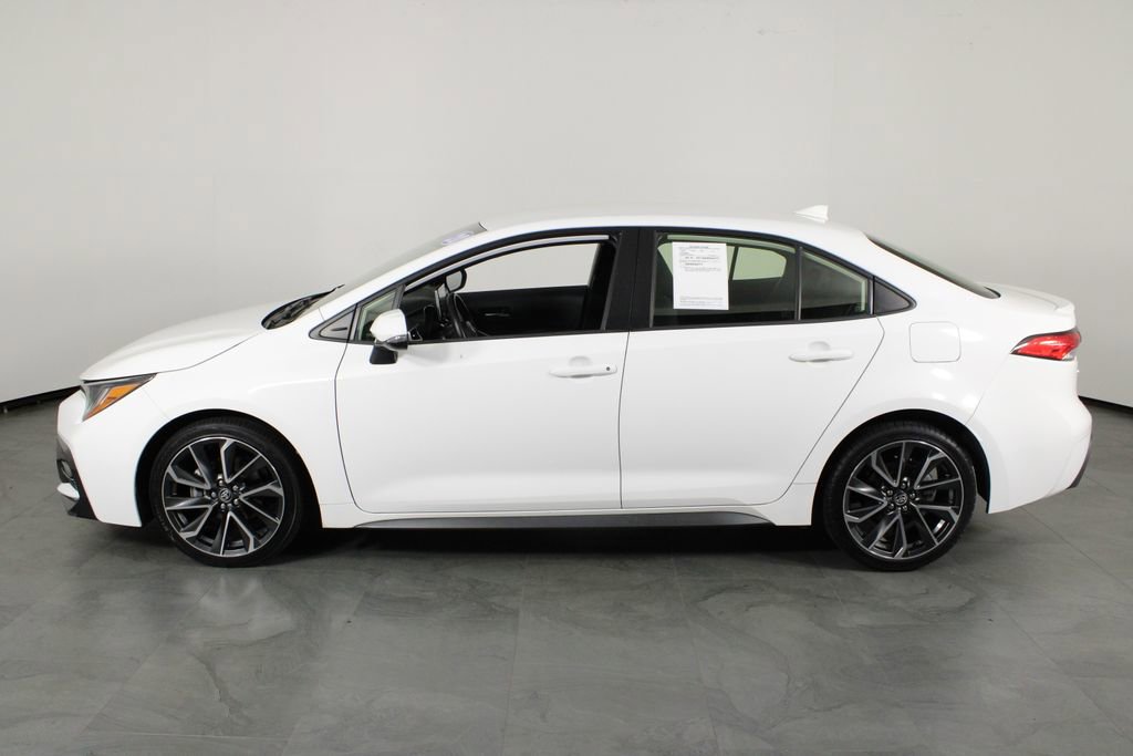 Used 2020 Toyota Corolla SE image 11