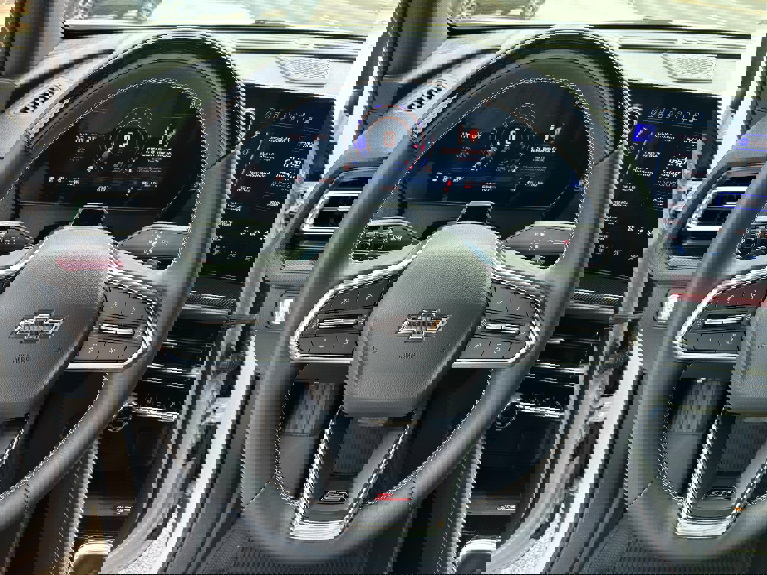 Used 2024 Chevrolet Traverse Z71 w/ Enhanced Driving Package AWD/4WD image 23