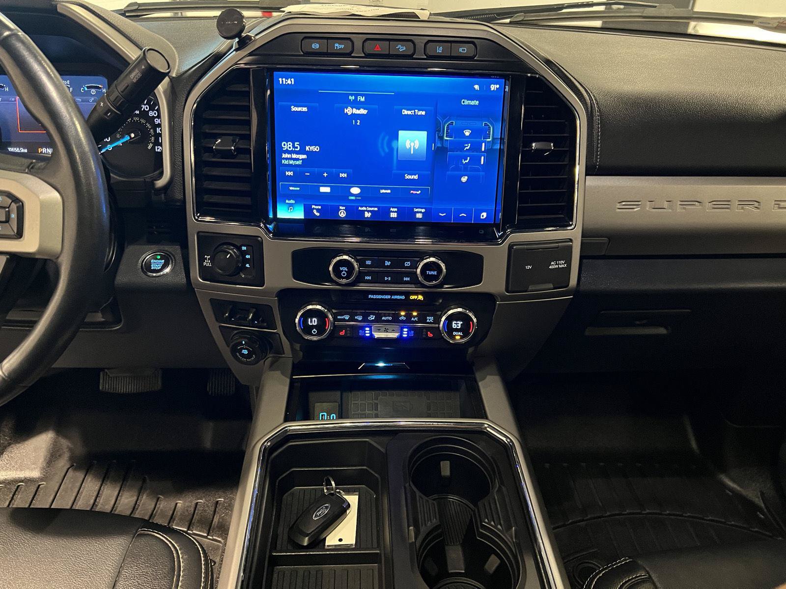 Used 2022 Ford F350 Lariat w/ Lariat Ultimate Package AWD/4WD image 17