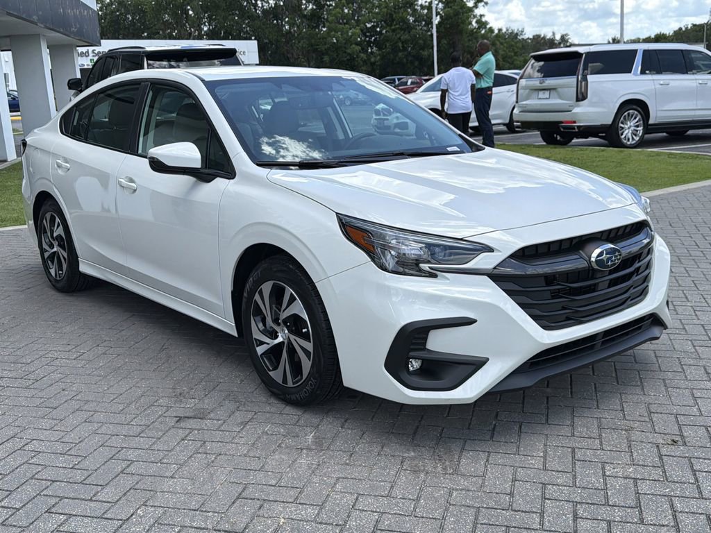 Certified 2025 Subaru Legacy Premium w/ Popular Package #1A AWD/4WD image 7