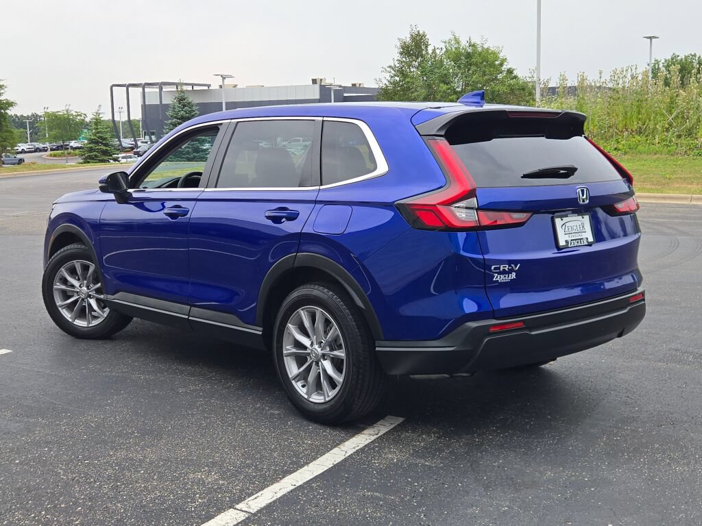 Used 2025 Honda CR-V EX image 14