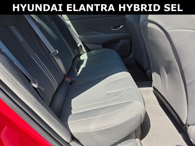 Used 2025 Hyundai Elantra SEL image 13