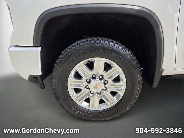 Used 2025 Chevrolet Silverado 2500 High Country w/ High Country Premium Package image 11