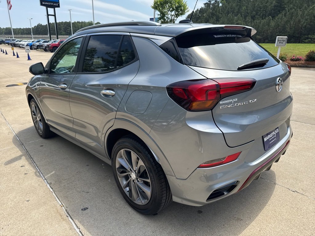 Used 2023 Buick Encore GX Select w/ Sport Touring Package image 10