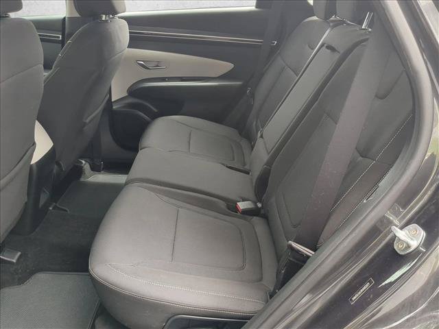 Used 2022 Hyundai Tucson SE FWD image 17