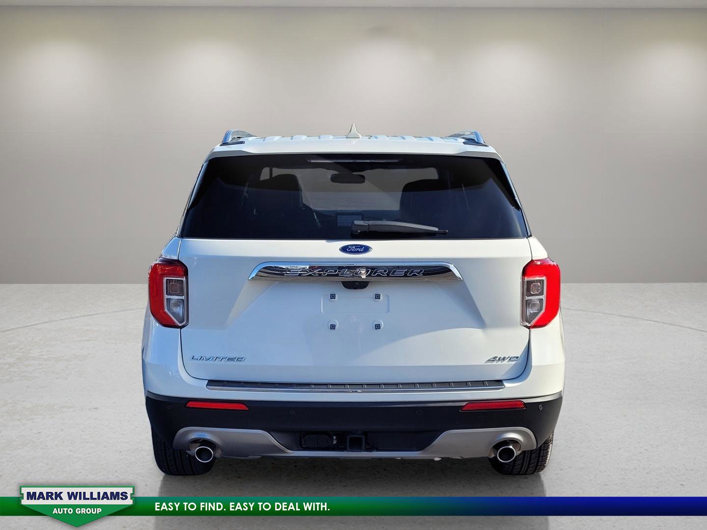 Certified 2022 Ford Explorer Limited w/ Equipment Group 301A image 5