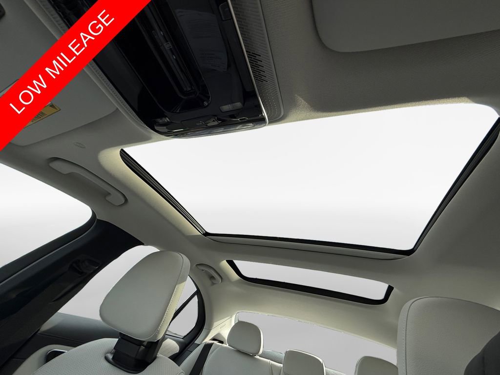 Used 2024 Mercedes-Benz C 300 4MATIC Sedan image 22